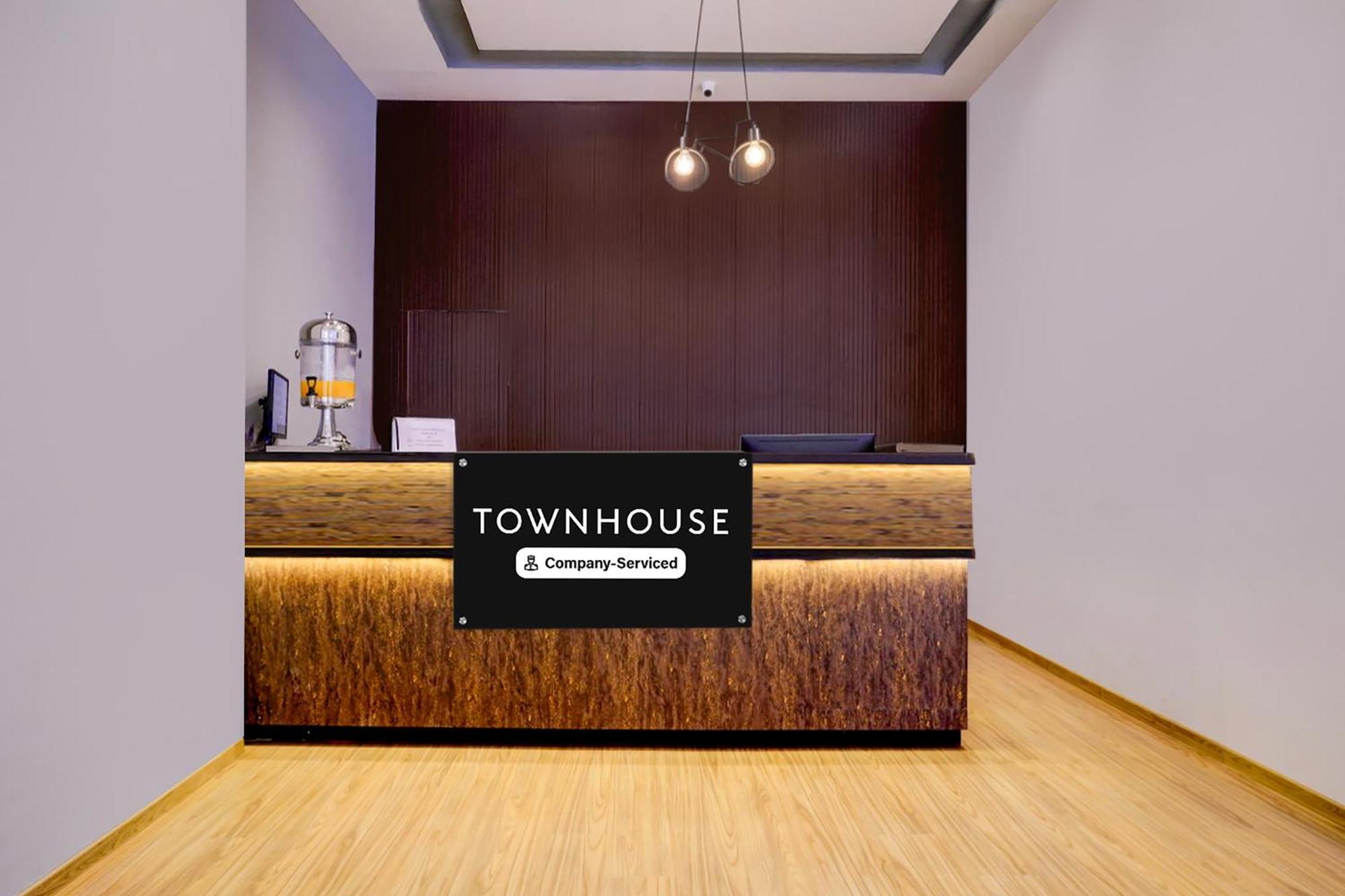 Super Townhouse Bombay Exhibition Centre Goregaon Buitenkant foto