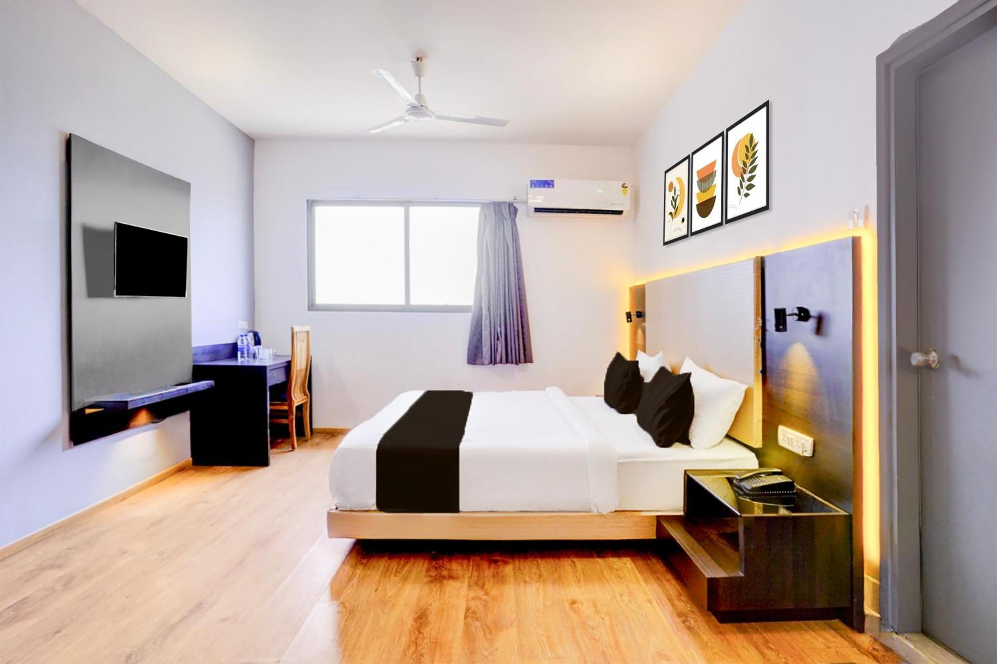 Super Townhouse Bombay Exhibition Centre Goregaon Buitenkant foto