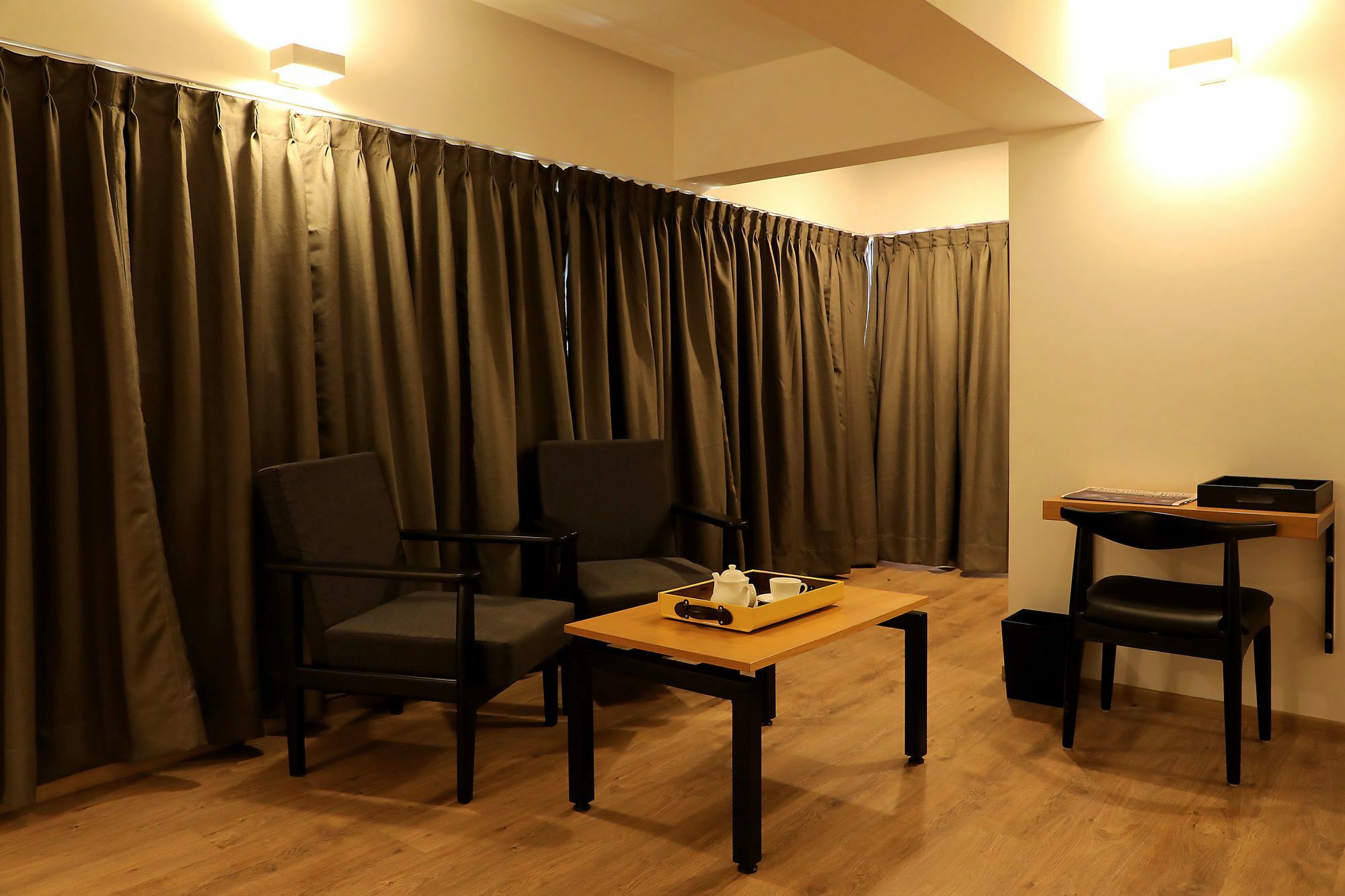Super Townhouse Bombay Exhibition Centre Goregaon Buitenkant foto